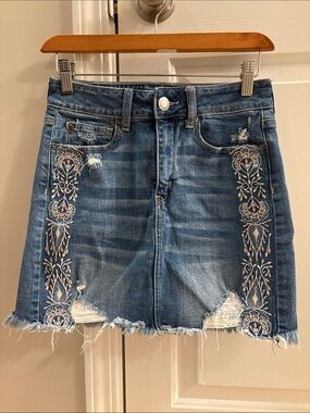 American Eagle Outfitters Blue Embroidered Distressed Denim Mini Skirt